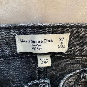 A&F Curve Love High Rise Mom Jean